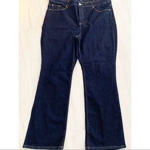 Chico’s Size 3  Platinum Barely boot flare denim stretch jeans